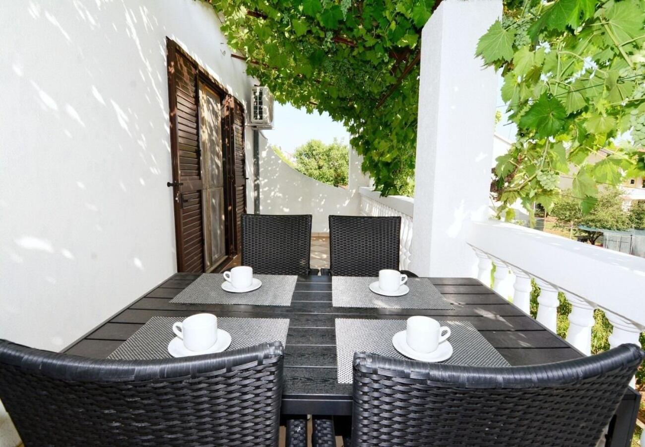 Apartments Snjeza Водице Экстерьер фото